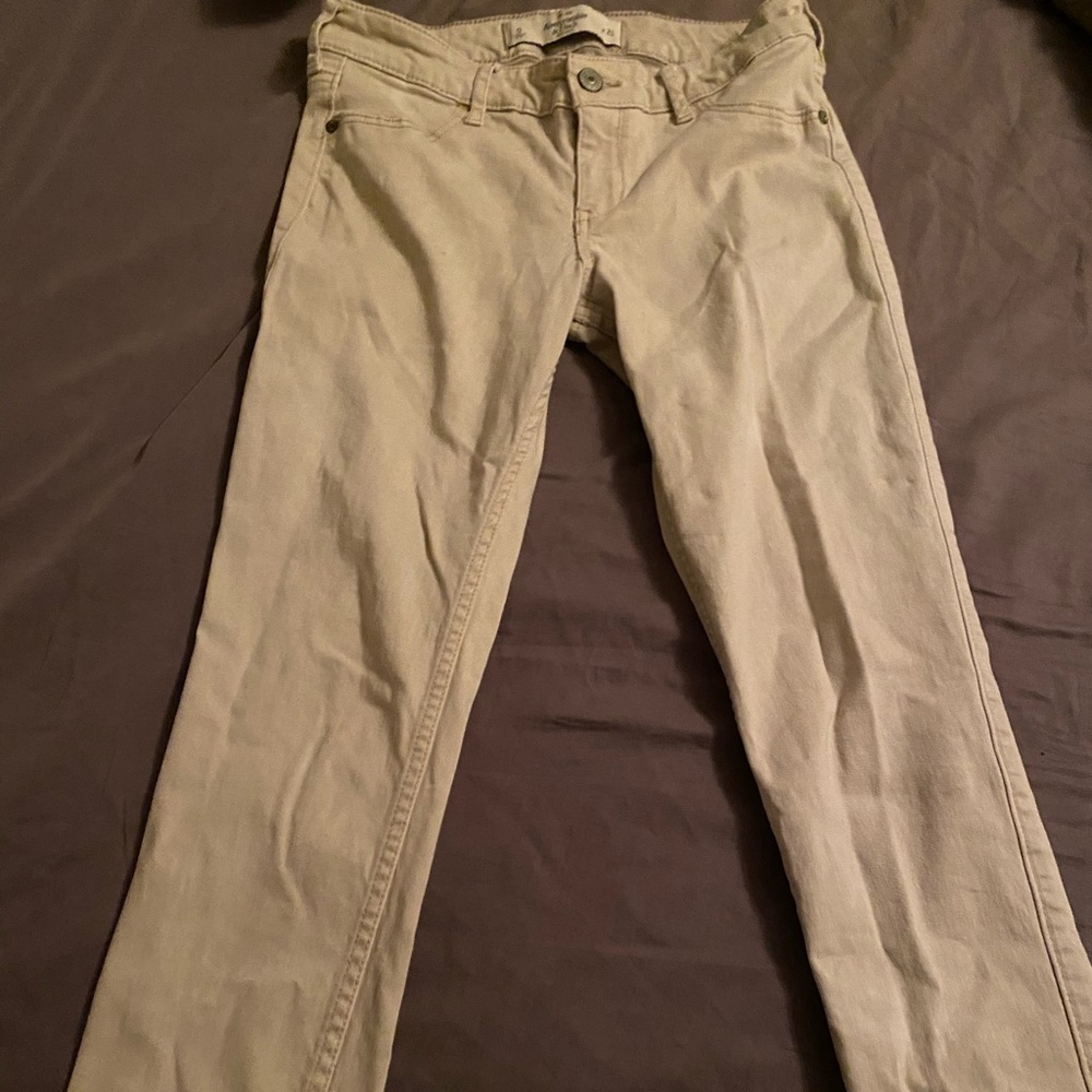 Womens Abercrombie and Fitch khaki pants